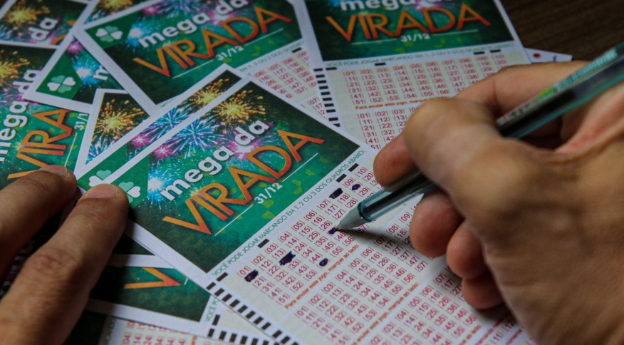 Mega da virada, tem prêmio estimado de R$350 Milhões, e o sonho de muitos brasileiros de ser rico, pode se tornar real.